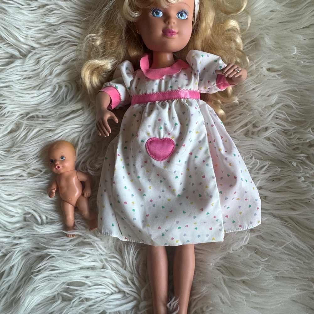 Vintage TYCO mommy’s having a baby doll 1992